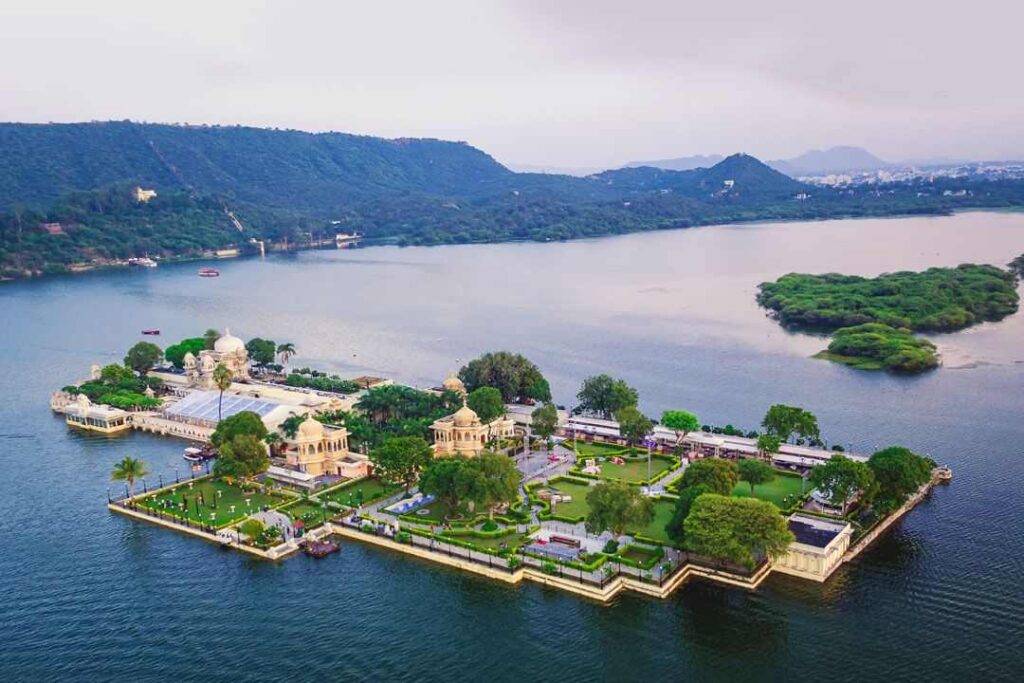 Best Places to Visit in India 4