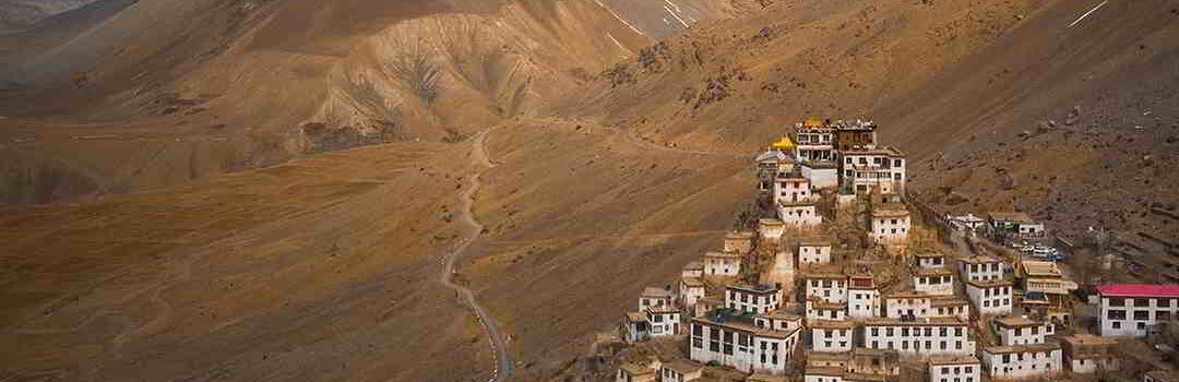 Spiti Valley Tour Guide with top attractions, routes, and travel tips