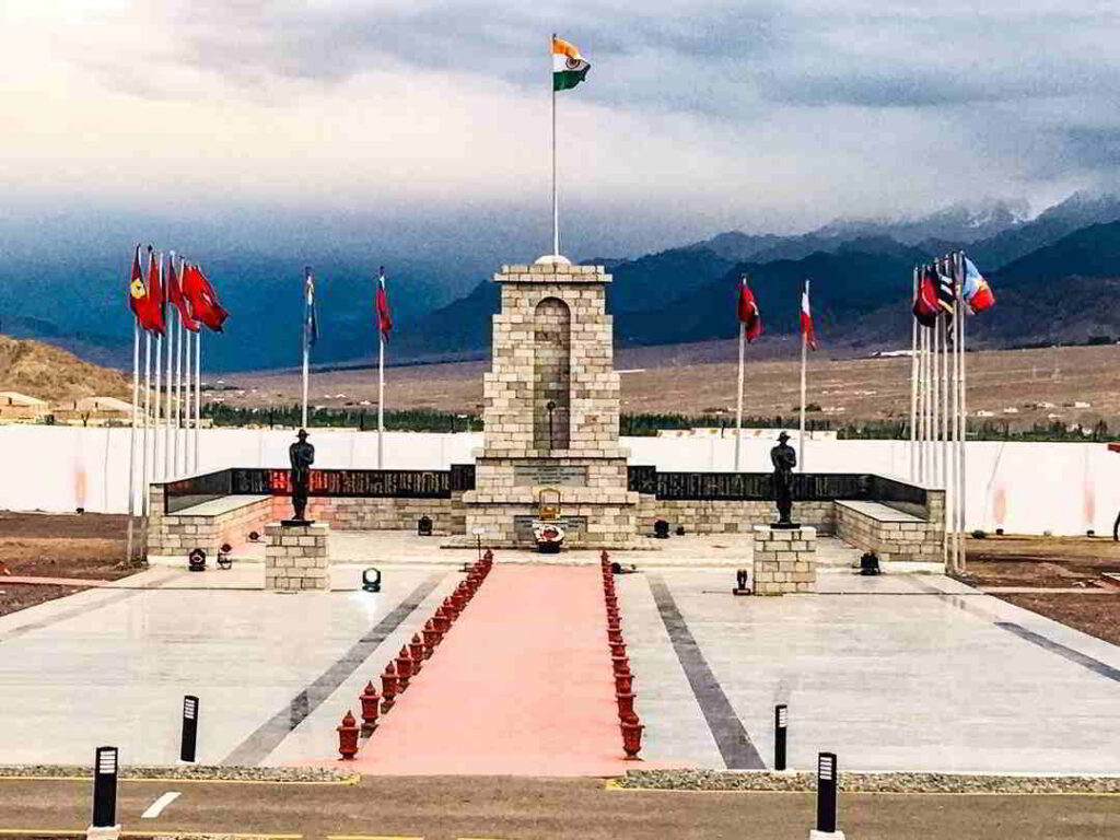 hall of fame leh ladakh indian army museum