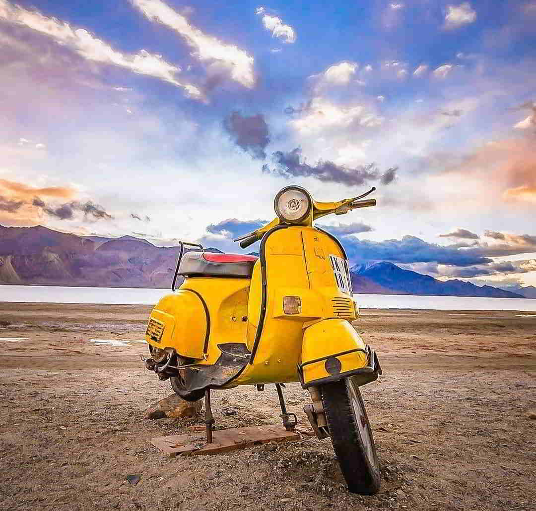 Top things to do in Ladakh including monasteries, Pangong Lake, Nubra Valley, adventure activities, and scenic Himalayan landscapes.